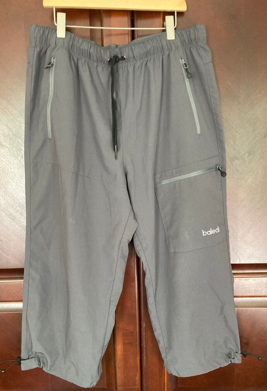 Baleaf - Gorpcore Camping Hiking Gray Multipocket Cargo Capri Pants - XL
